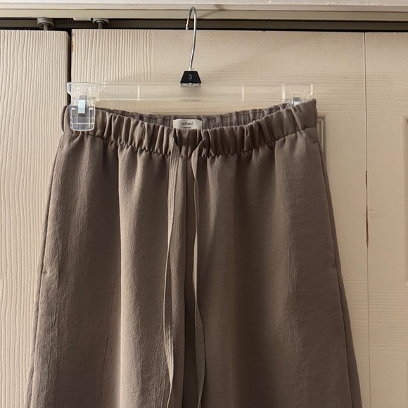 Aritzia Lodge Pants - Picture 3 of 4